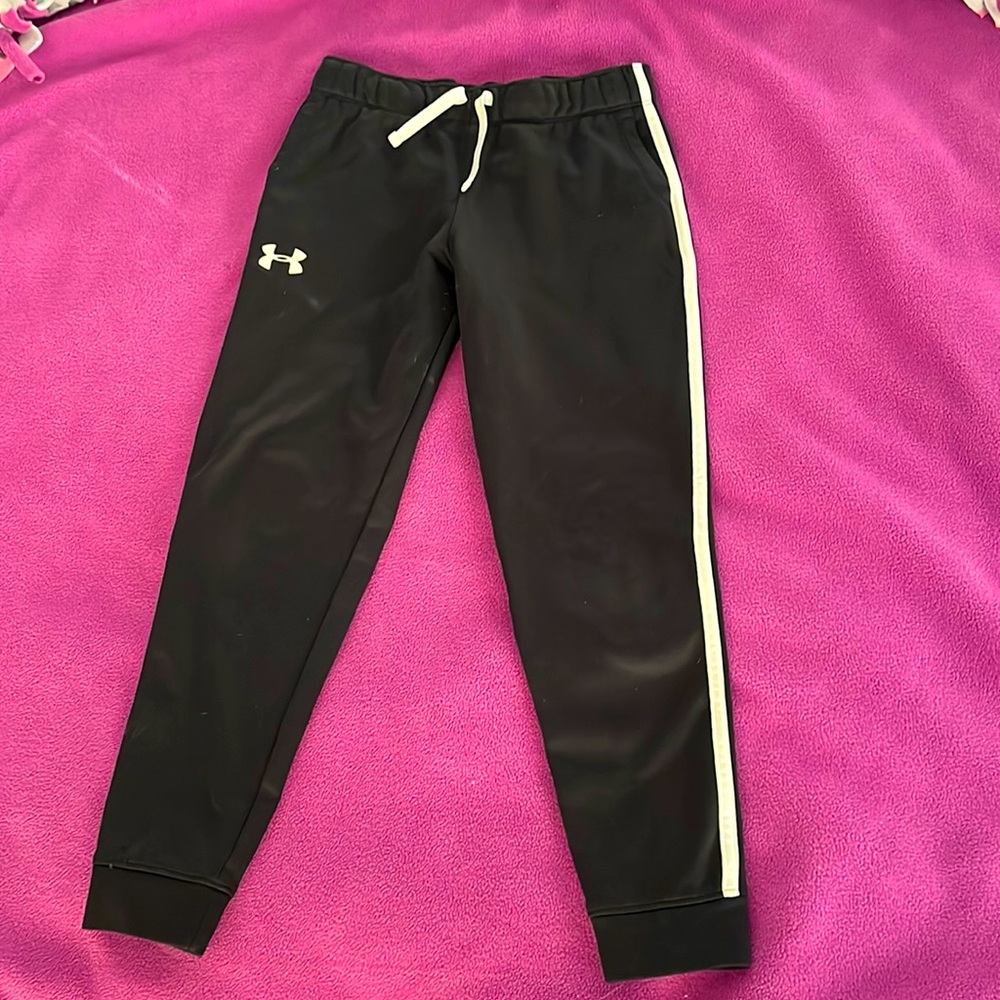 Under Armour fleece lined sweatpants